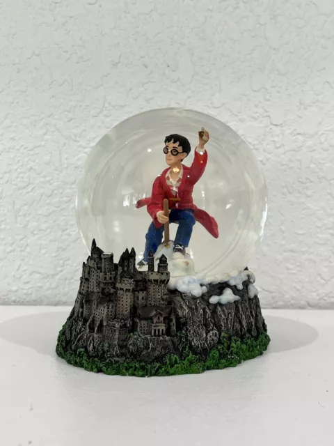 Vintage 2000 Harry Potter Quidditch Snow Globe Dome -Warner Bros RETIRED Enesco
