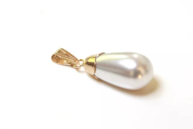 9ct Gold Pearl Teardrop Pendant Necklace no chain Gift Boxed Made in UK