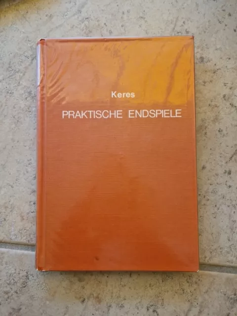 Praktische Endspiele - Paul Keres  Schachbuch - guter Zustand