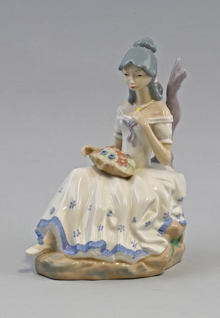 8840097 Figura de Porcelana Sentada Chica Casades España