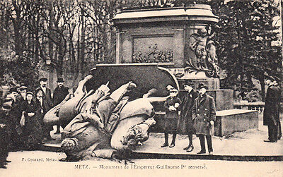 METZ monument de l'empereur guillaume Ier renversé timbrée 1922