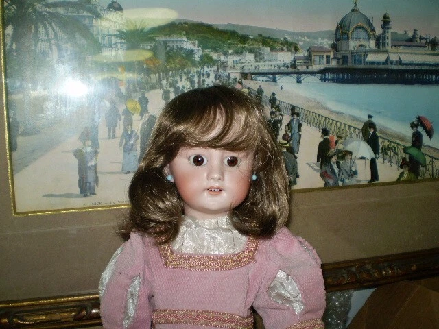 Poupée Ancienne SFBJ 9 - Tête En Biscuit Porcelaine - Paris - Vintage