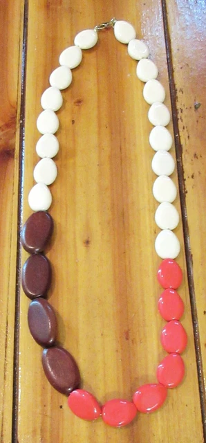 32" SIGNED C CHARMING CHARLIE gold tone metal Brown Pink Cream Strand Necklace
