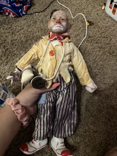 The Heritage Mint Ltd 16" Porcelain Hobo Clown 1989 Happiness &Love Collection
