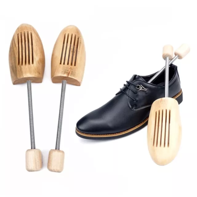 1Pair Middle Natural Wood Shoe Shapers for Men Sizes 39-42 Household