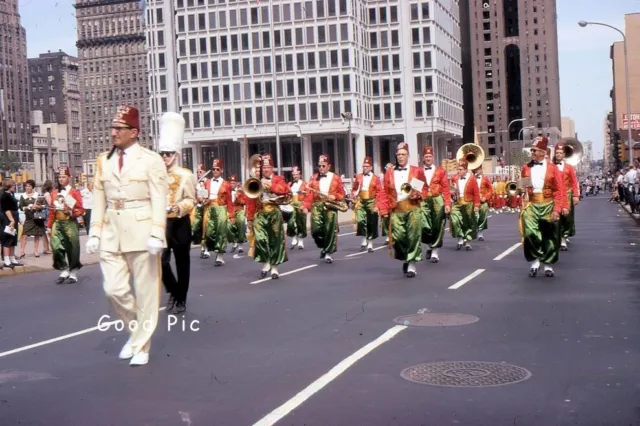 #SL81 -Vintage 35mm Slide Photo- Philadelphia Parade 1972