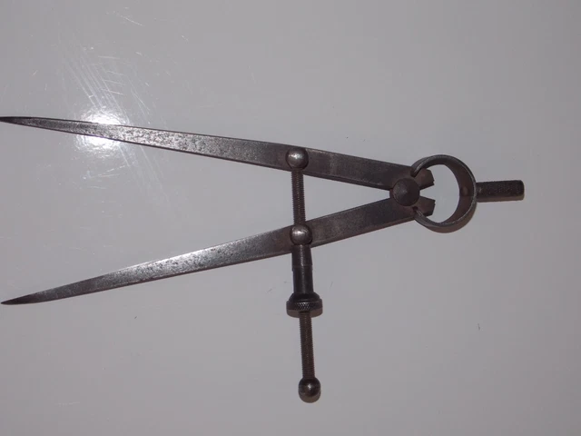 Lot De 2 Compas Anciens En Acier Inoxydable - Outils Art Populaire Vintage, Bon état