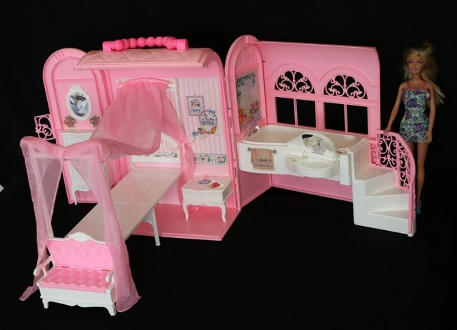 Vintage barbie suitcase deals house