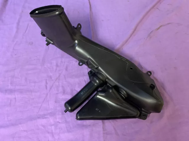 Canale di aspirazione aria sinistro 64380-MKF-D42 HONDA CBR 1000 RR SC77 2018 n-7L4 RC 295.11
