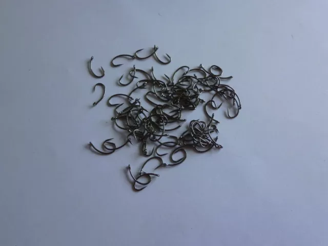 50 hameçons à carpe sans barbe plates-formes à cheveux plaquage pêche kit barbel taille 12 chub 2