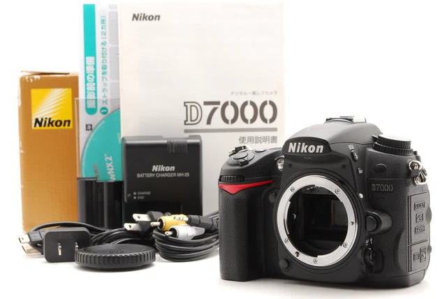 Nikon D7000 DX 16.2 MP DSLR Camera "Boxed Near Mint SC7231" 2003834