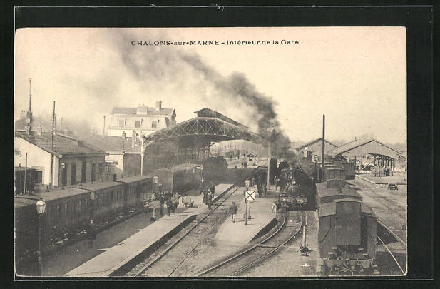 CPA Chalons-sur-Marne, Interieur de la Gare