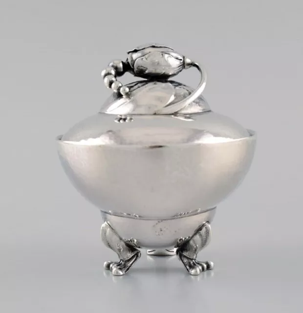 Georg Jensen Blossom sugar bowl in hammered sterling silver. 1925-1932 2