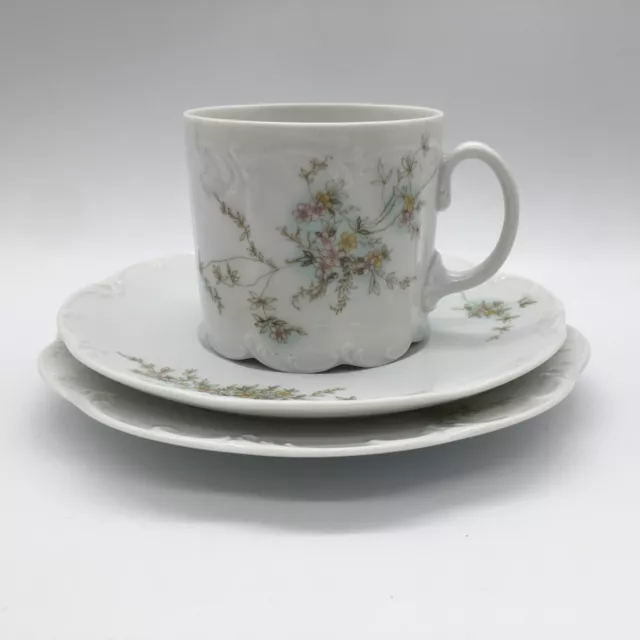 Rosenthal  Classic Rose Collection Germany Teacup Trio