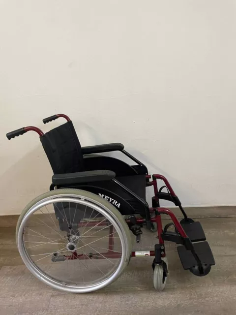 Rollstuhl Meyra 1.085 in Rot | Standardrollstuhl | Aktivrollstuhl #497 3