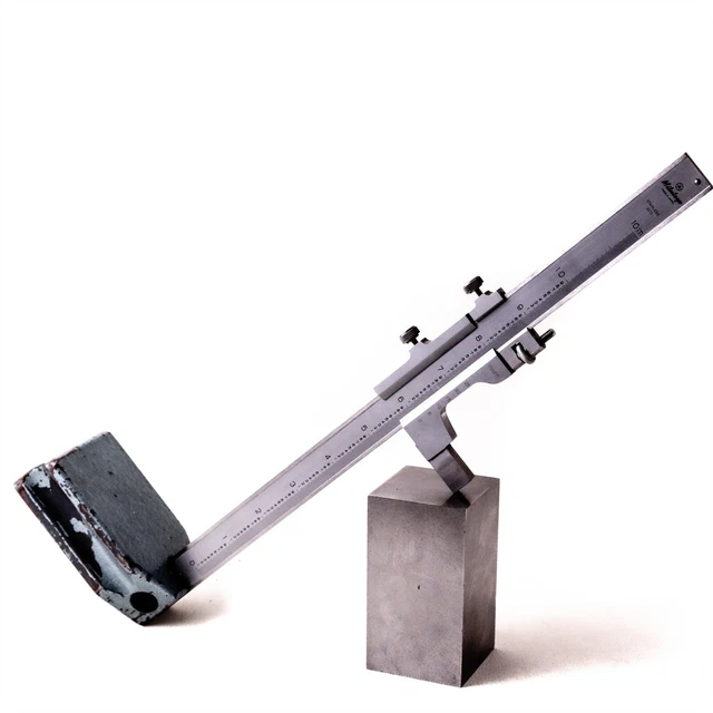 MITUTOYO HEIGHT GAGE With 10 Inch Range, 0.001 Precision, Stainless