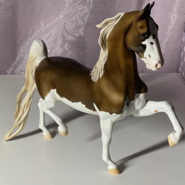 Peter Stone 2012 Equilocity Trophy Model Glossy Pinto Saddlebred Only 18 Made