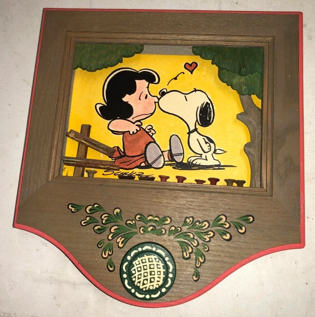 VINTAGE 1971 ANRI Thorens Peanuts Lucy & Snoopy Music Box "Honey