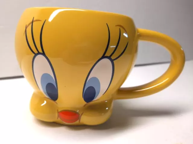 Tweety Bird Ceramic 3D Cup Mug Looney Tunes & Warner Bros. Six Flags Thailand