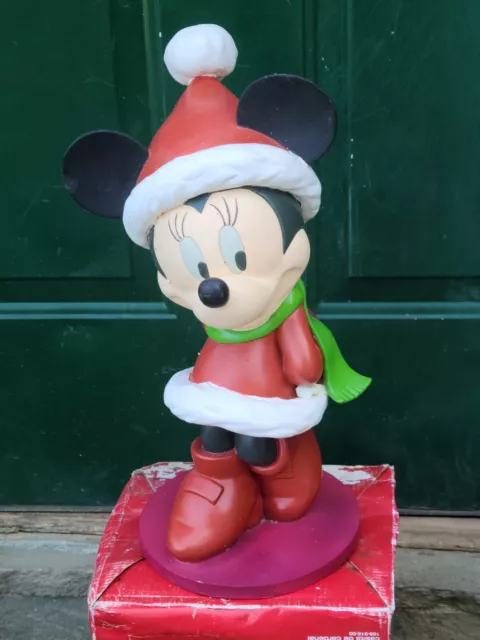 2006 DISNEY CATALOG Garden statue MINNIE MOUSE Christmas 15" SANTA MINNIE MOUSE 2006 DISNEY CATALOG Garden statue MINNIE MOUSE Christmas 15" SANTA MINNIE MOUSE