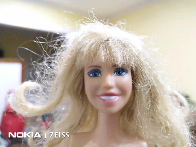 Jakks Pacific Celebrity HANNAH MONTANA (?) DOLL Like Barbie