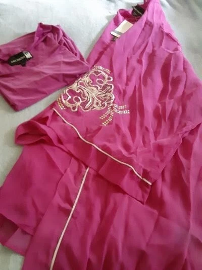 Brand new 3X womens tank and sheer overlay 2 piece set
