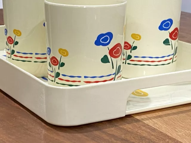 Plástico De Colección - Nunca Usado - Fénix - Diseño de Flores - Juego de 4 Tazas con Bandeja