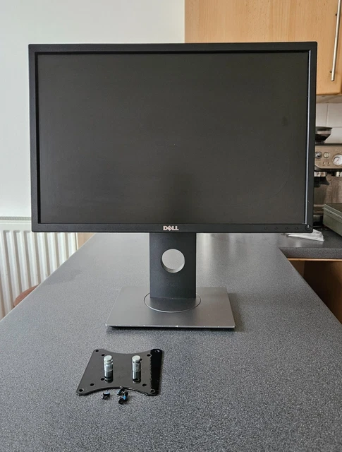 Dell P2217 22" Widescreen Height Adjustable Monitor
