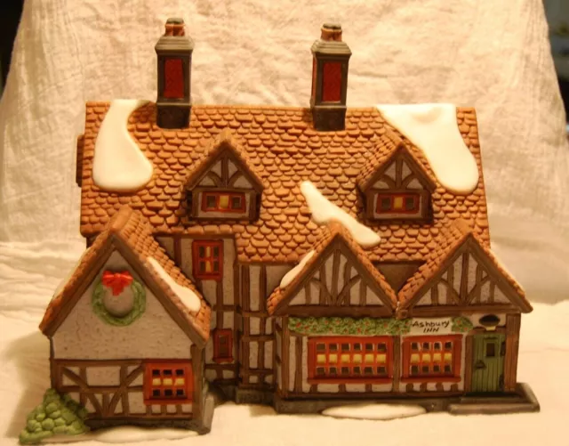 Dept 56 Heritage Village Dickens Series Ashbury Inn 55557 Cord 1991 Christmas