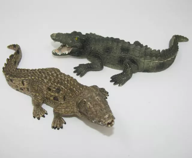 2 Schleich Figures Crocdiles 14736 14378 animals nile alligator