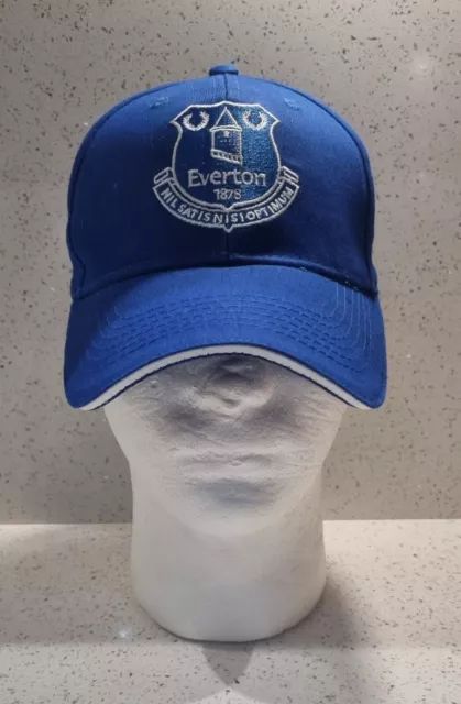 Everton FC Official Royal and White Adults Crested Baseball Cap