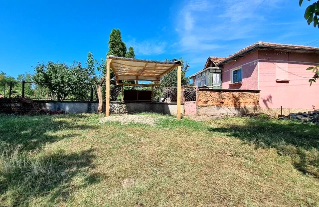 Detached House for Sale in Chervana Bulgaria 2