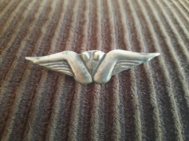 Harley Davidson Spread Eagle Legs Biker Pin Badge Bush Pilot Metal Badge Risque Harley Davidson Spread Eagle Legs Biker Pin Badge Bush Pilot Metal Badge Risque