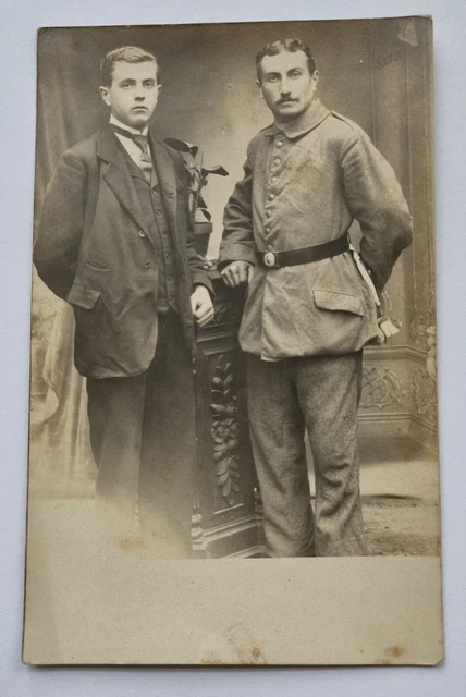 AK - Foto - Deutscher Soldat in Uniform - Portrait - 1.WK - WW1 - 1914 / 18