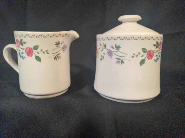 Farberware Stoneware English Garden Creamer and Sugar Bowl With Lid