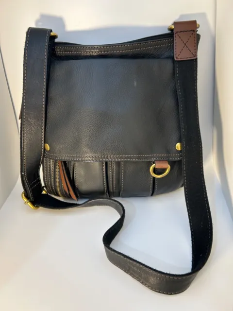 Fossil Morgan Traveler Pebble Black Leather Zip Flip Crossbody Bag