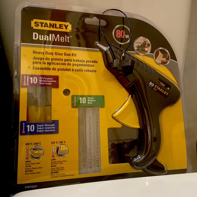 Stanley STHT72317 80W Heavy Duty Glue Gun Kit Dual Temperature Glue Sticks NIP