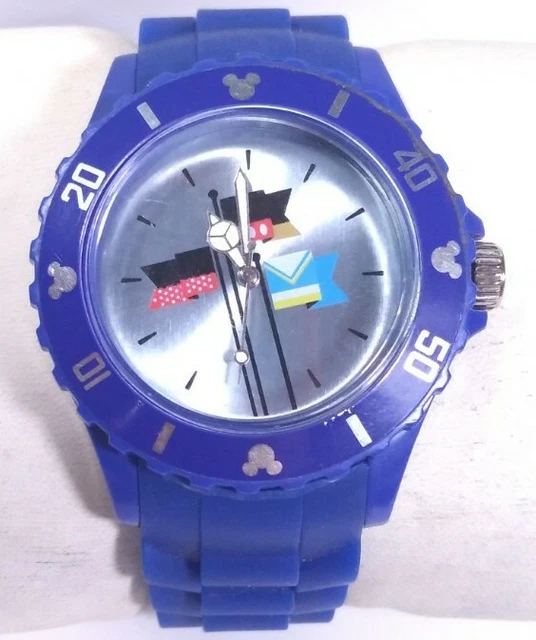 DISNEY VACATION CLUB Members Cruise Watch Limited Edition 2012 Disney