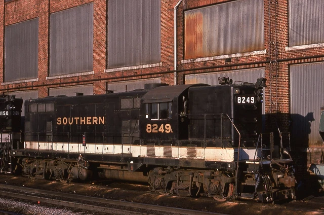 Southern Railroad     #8249   Original Kodachrome  Slide