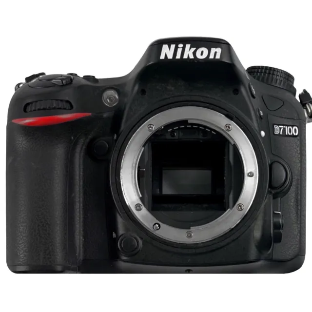 Nikon D7100 24.1 MP Digital SLR Camera With Battery (SHUTTER COUNT: 10,759)