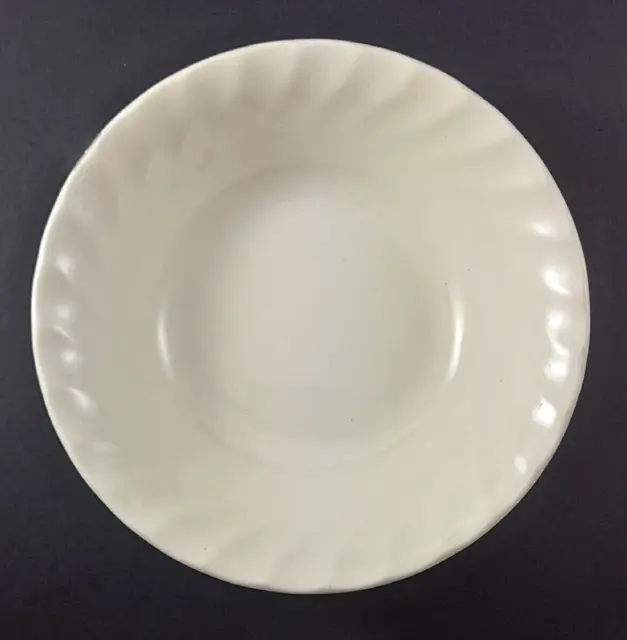 7) Vtg Churchill Chelsea White / Cream Dessert Bowls 6-1/8" Swirl Edge England