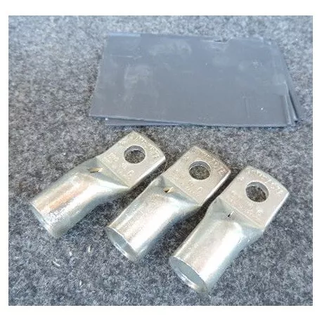 Jeu de 3 cosses à sertir pour câble cuivre 120mm² avec séparateur de phases pou