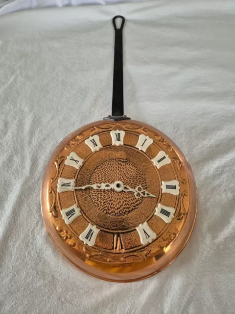 Horloge Pendule Poele Decorative Cuivre 24cm