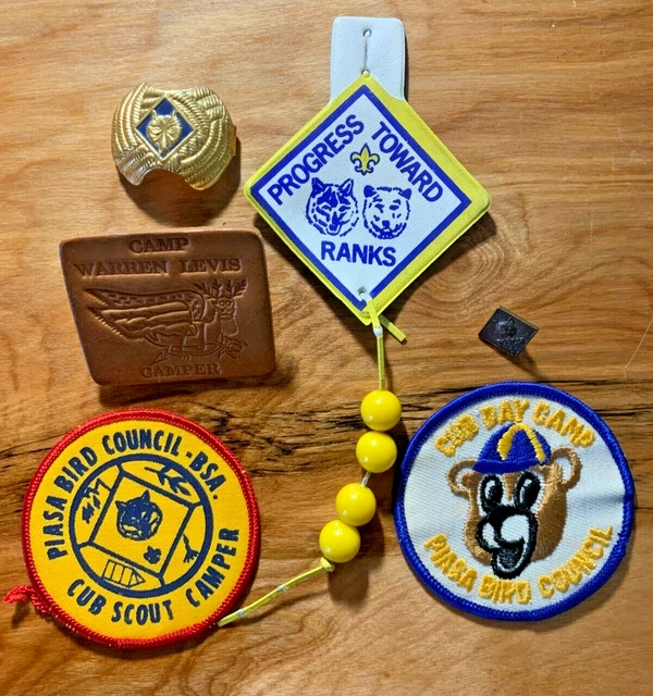 Vintage Illinois Cub Scout Lot, Patches, Pen, Scarf Sliders, Bobcat Pen
