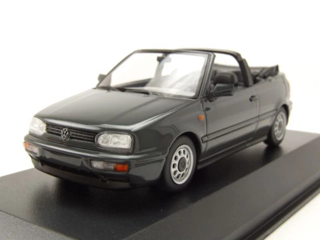 VW Golf 3 Cabriolet 1997 Gris Métallique Maquette de Voiture 1:43 Maxichamps