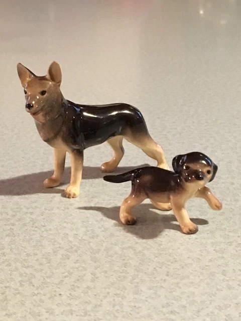 Hagen Renaker GERMAN SHEPHERD Mama and PUPPY Dog 1983-1986 Retired Hagen Renaker GERMAN SHEPHERD Mama and PUPPY Dog 1983-1986 Retired