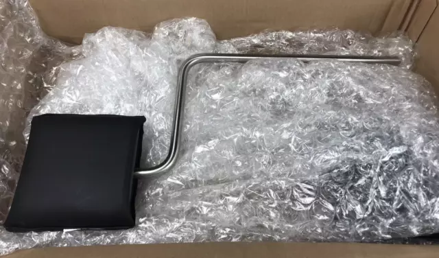 Skytron Surgical Table Lateral Brace Hip Waist 3-040-20-18 Black Foam New Style
