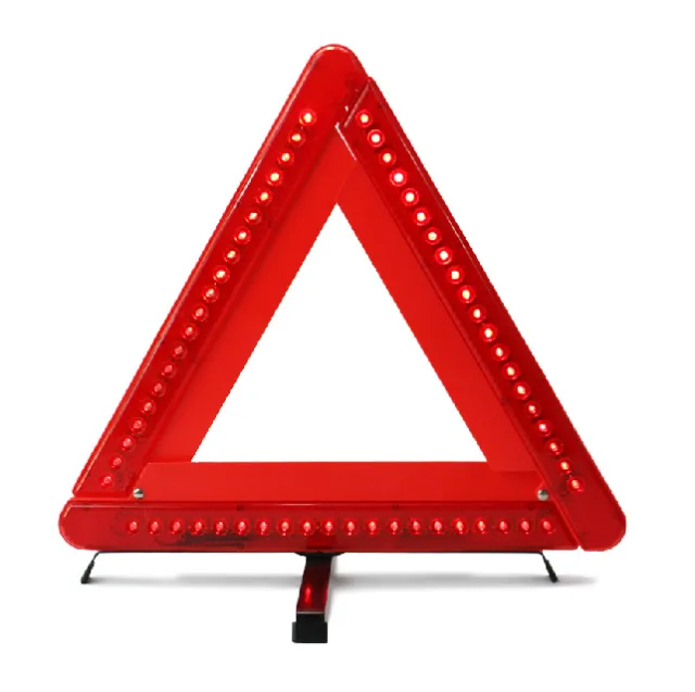 TW60L EMERGENCY ROAD TRAFFIC TRIANGLE FLASHING 60 RED LED’s REFLECTIVE  3x AA