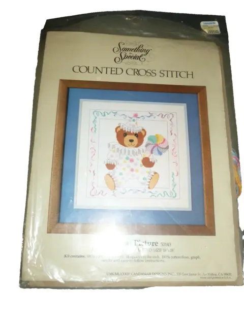 Kit de punto de cruz contado con foto de oso de fiesta algo especial #50143