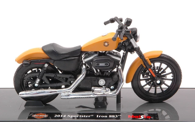 Maisto HARLEY DAVIDSON SPORTSTER IRON 883 2014 BEIGE 1:18